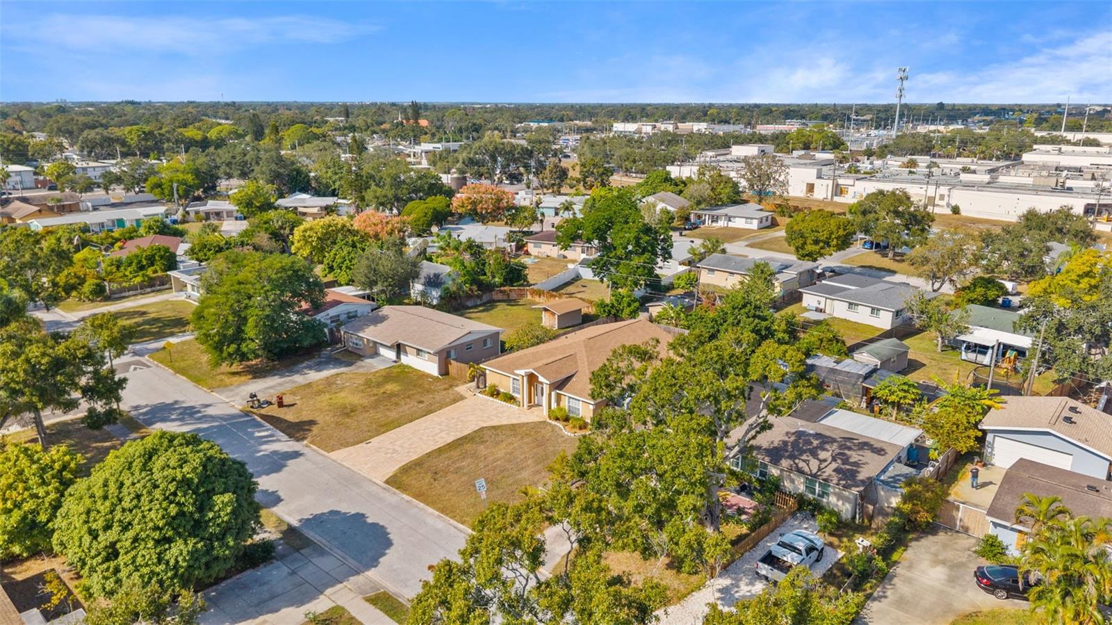 MILES PINES - Residential