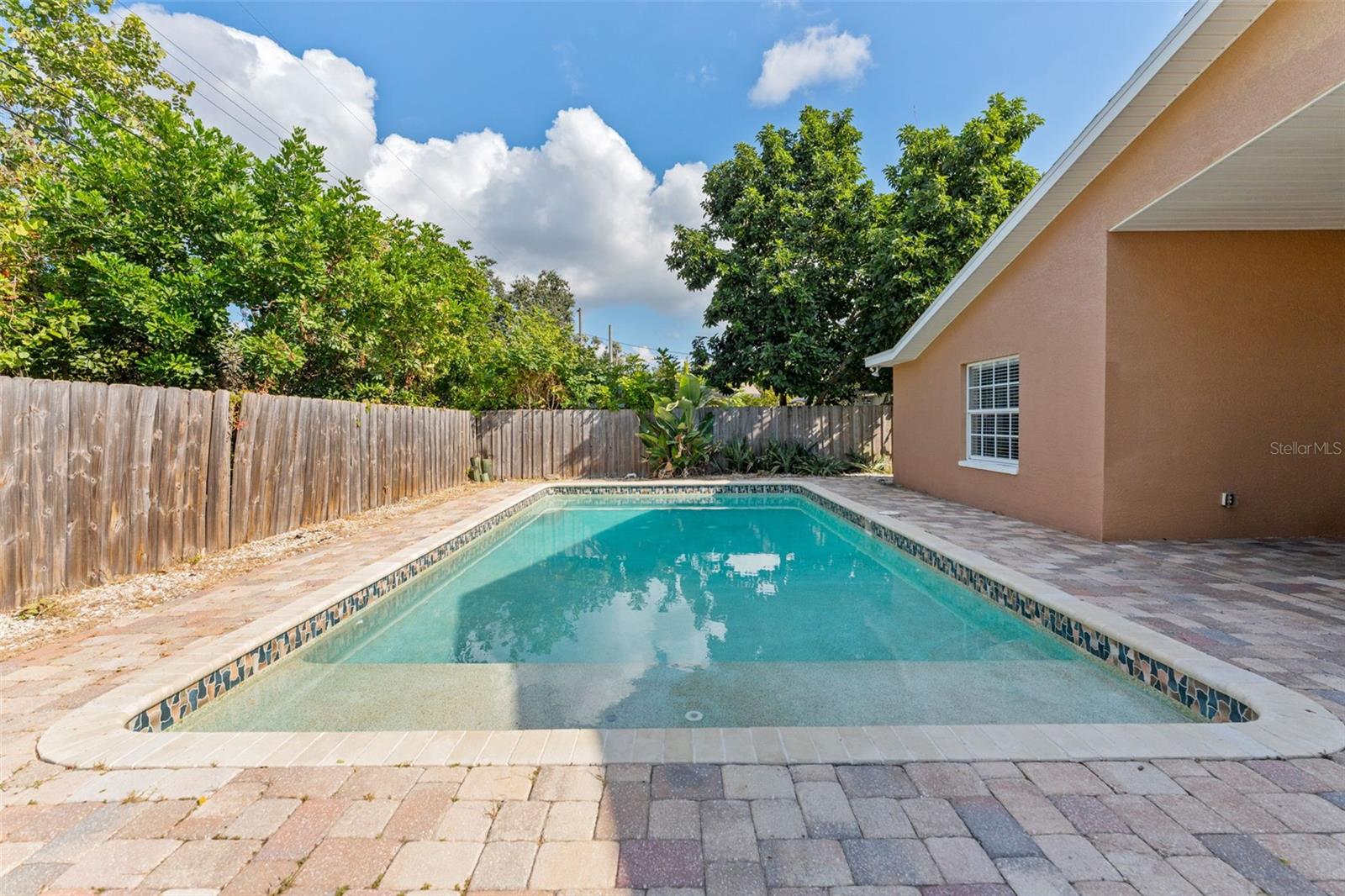 MILES PINES - Residential