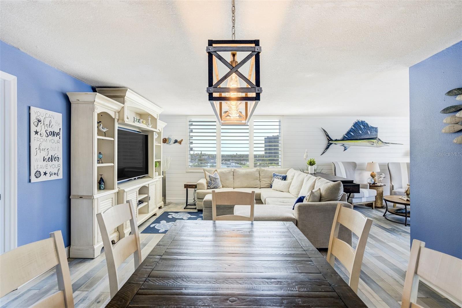 HARBOUR THE CONDO - Residential