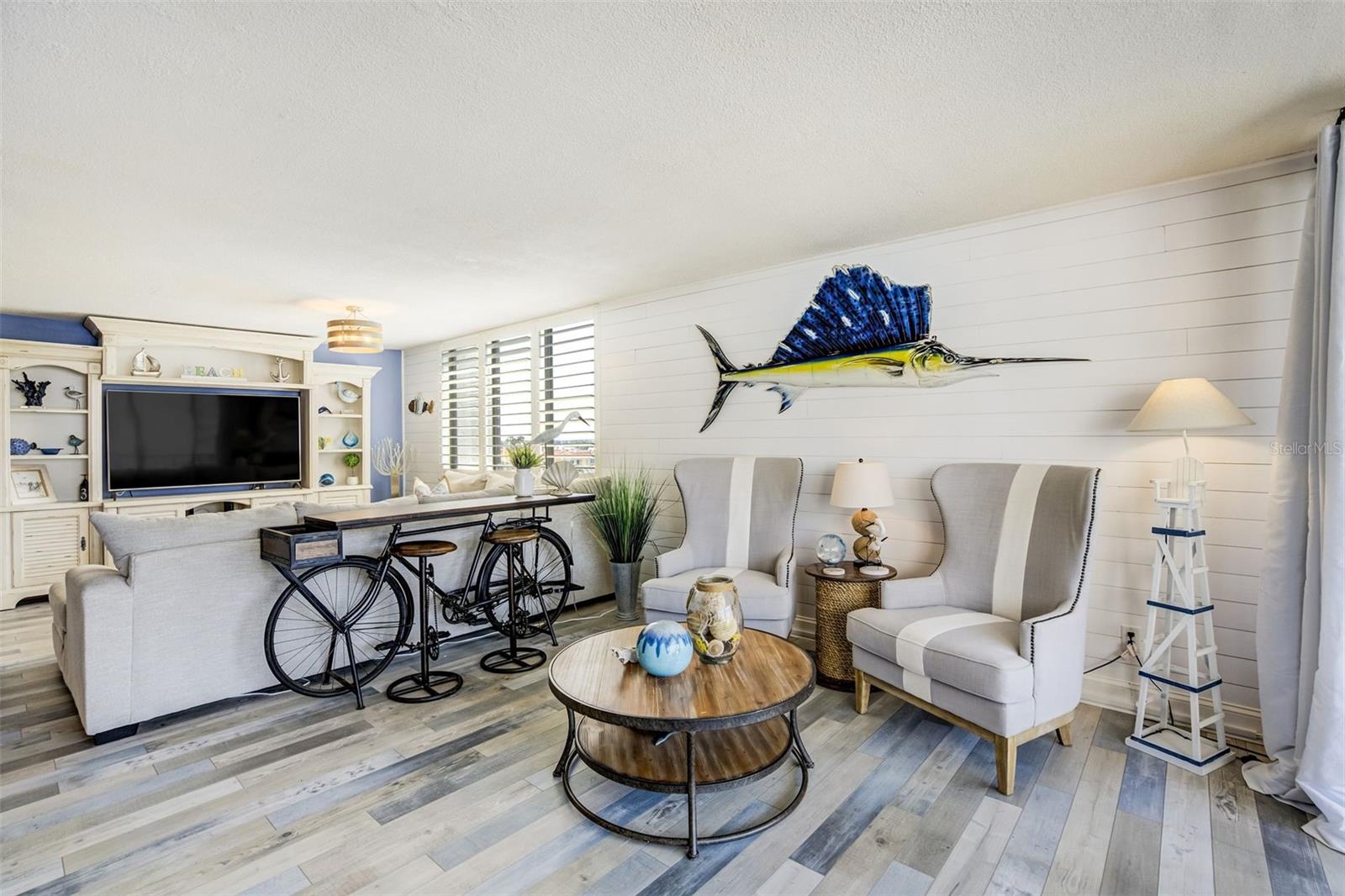 HARBOUR THE CONDO - Residential