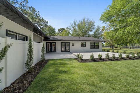 Tiny photo for 5721 SW 31st Street, Ocala, FL 34474 (MLS # GC539195)