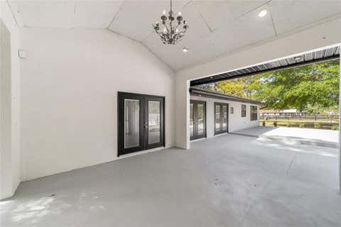 Tiny photo for 5721 SW 31st Street, Ocala, FL 34474 (MLS # GC539195)