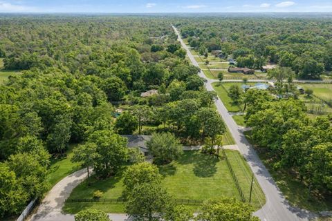 Tiny photo for 5721 SW 31st Street, Ocala, FL 34474 (MLS # GC539195)