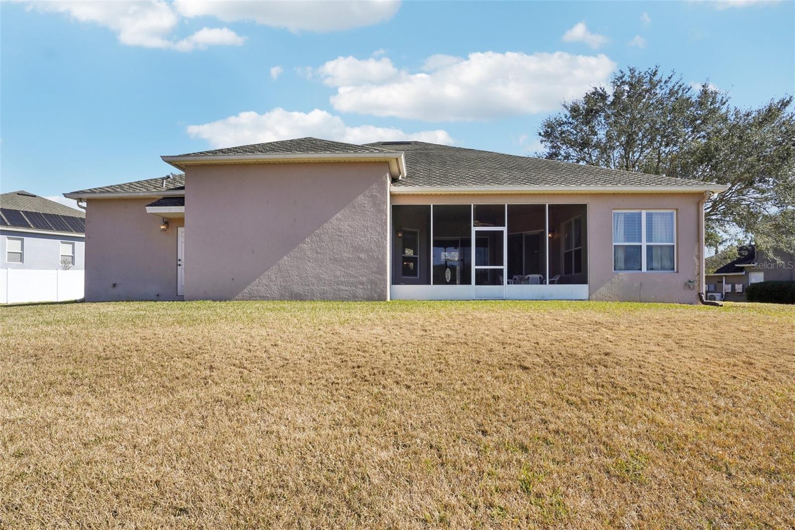 STONEYBROOK HILLS 18 - Residential