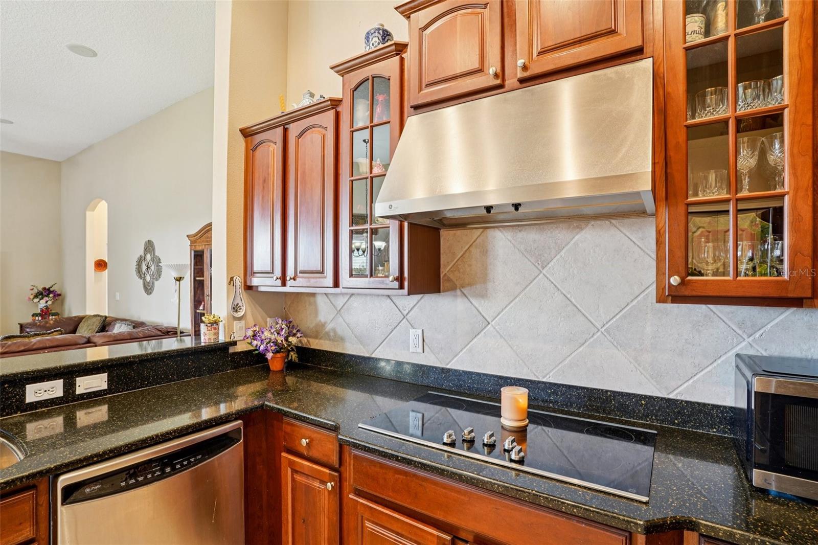 STONEYBROOK HILLS 18 - Residential