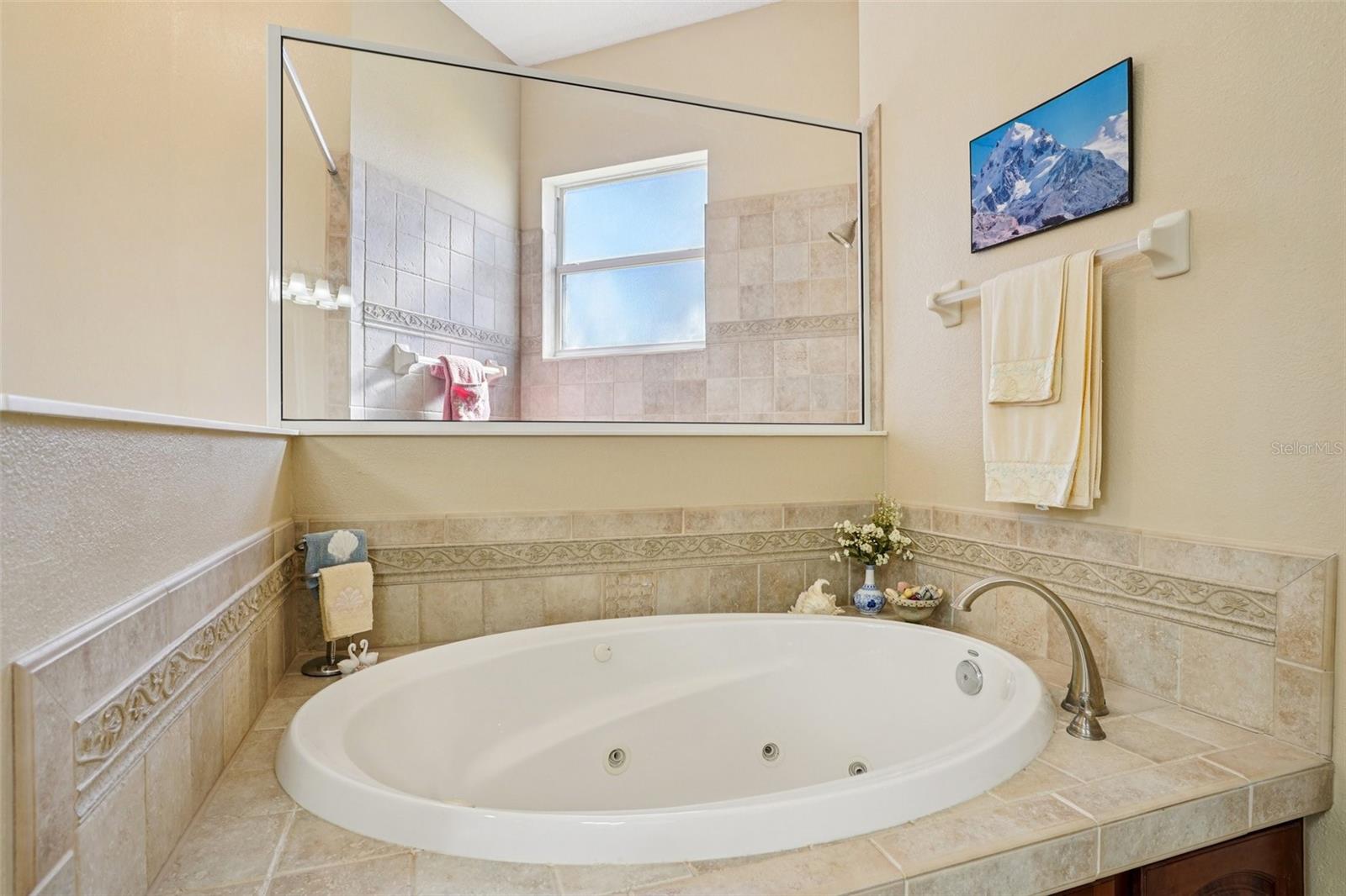 STONEYBROOK HILLS 18 - Residential