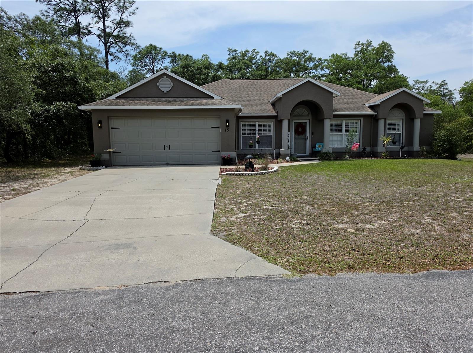 15 PITCAIRN COURT