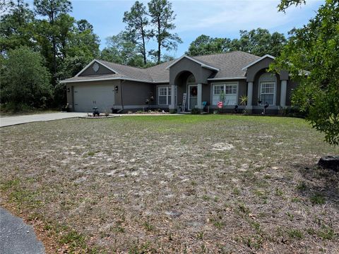 Photo of 15 Pitcairn Court, Homosassa, FL 34446 (MLS # W7885424)