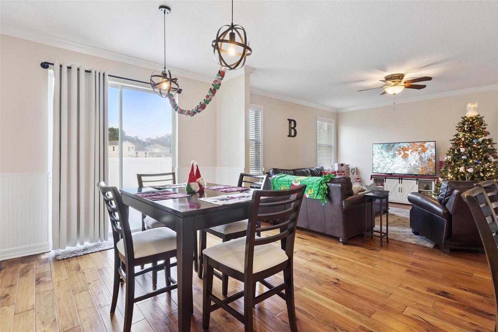 287 FALLEN OAK COURT