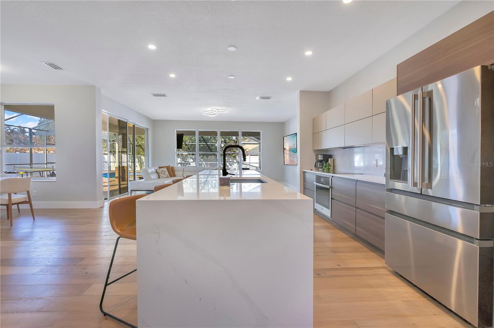 LAKE SAWYER SOUTH PH 01 - Residential