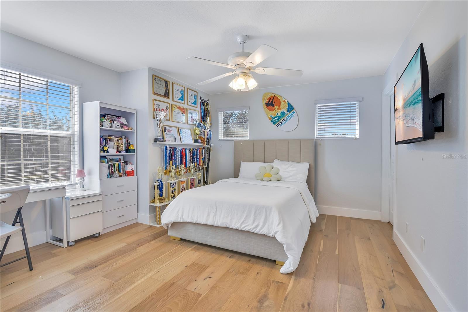 LAKE SAWYER SOUTH PH 01 - Residential