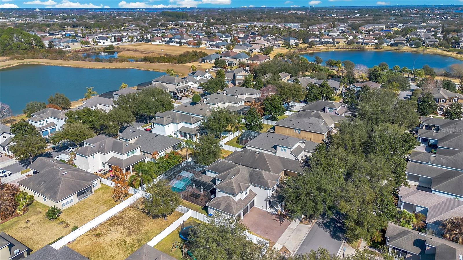 LAKE SAWYER SOUTH PH 01 - Residential