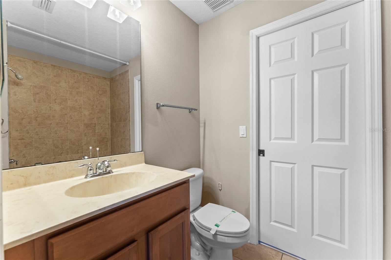 KENMURE - Residential Lease