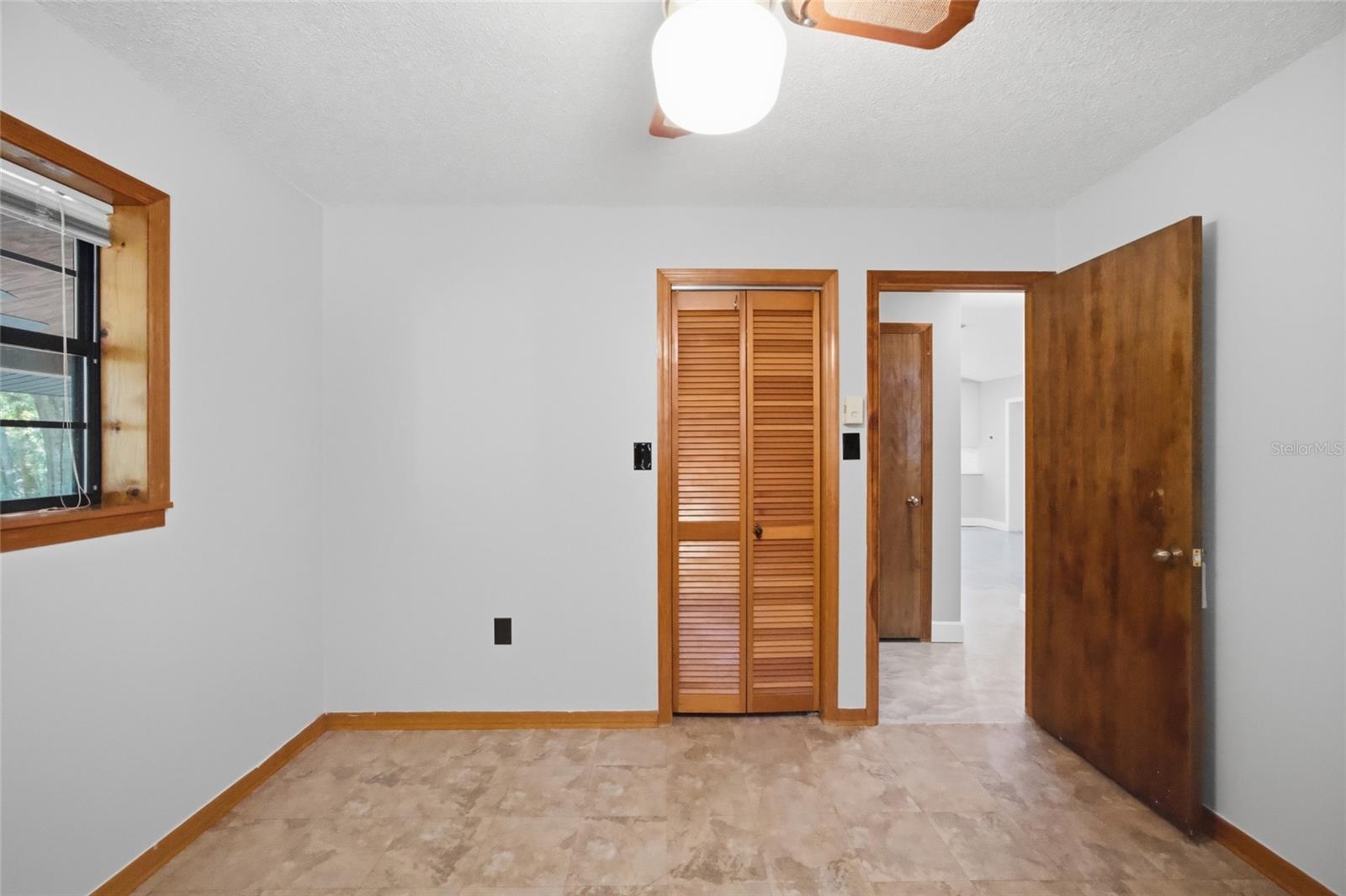 W1/2 OF NE1/4 OF SE1/4 OF SW1/4 LESS 15 FT FOR RD - Residential