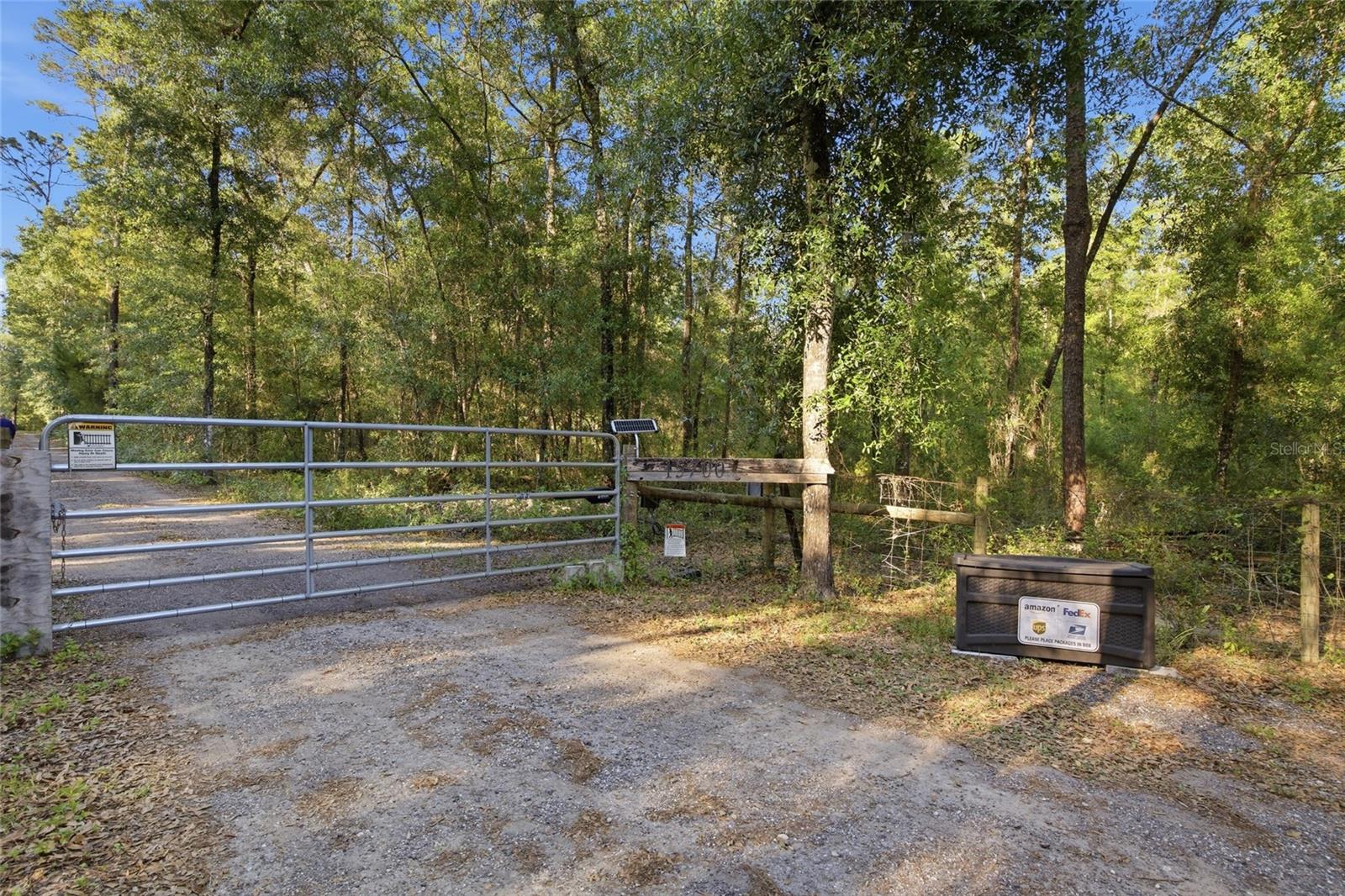 W1/2 OF NE1/4 OF SE1/4 OF SW1/4 LESS 15 FT FOR RD - Residential