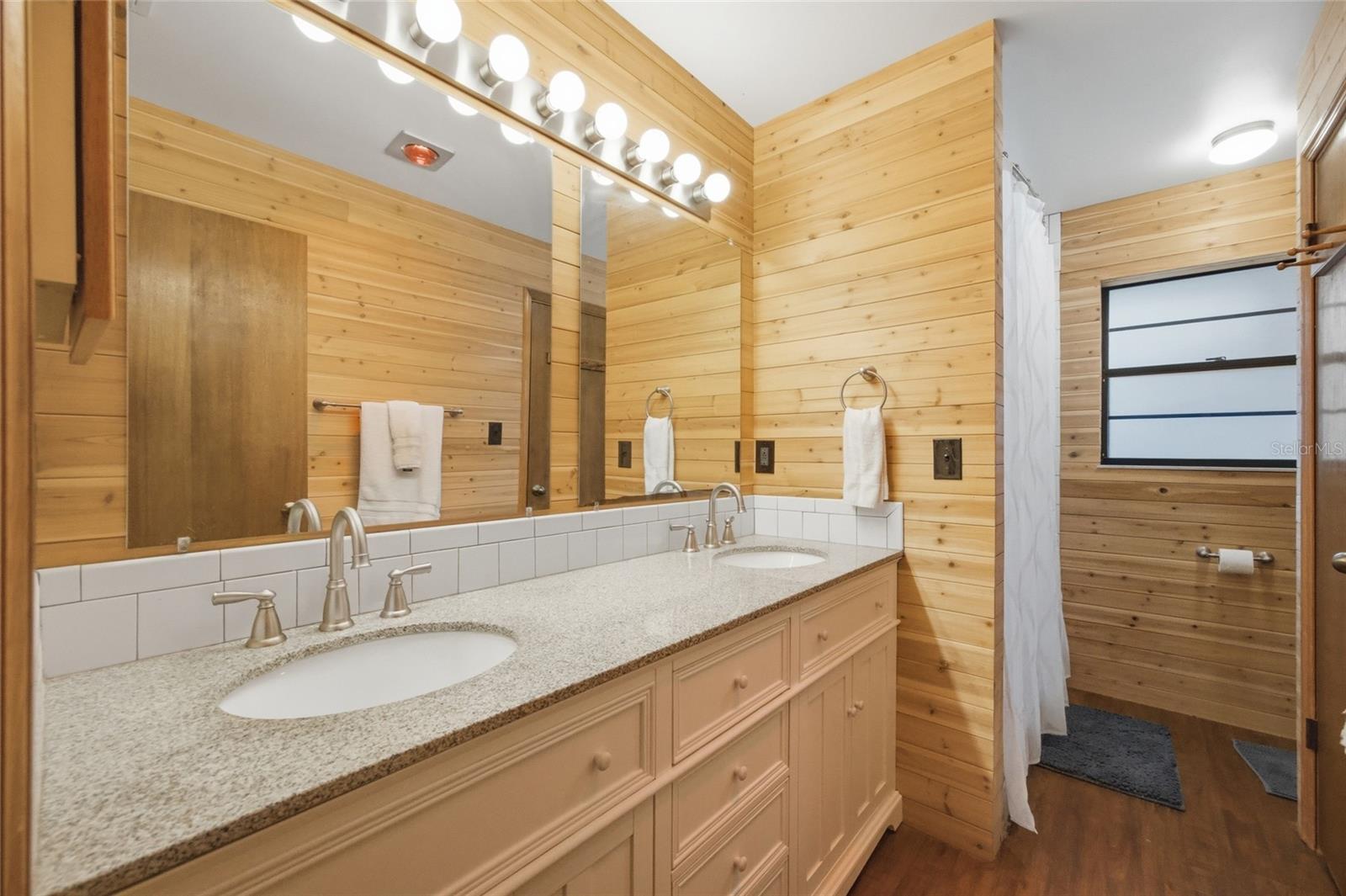 W1/2 OF NE1/4 OF SE1/4 OF SW1/4 LESS 15 FT FOR RD - Residential