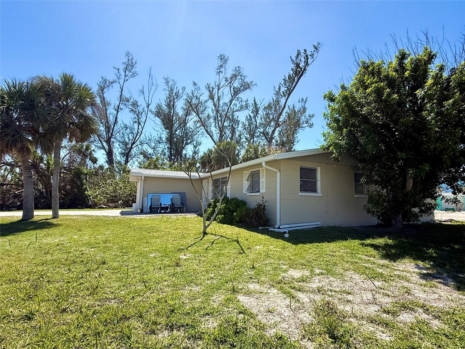 1170 LITTLE COURT