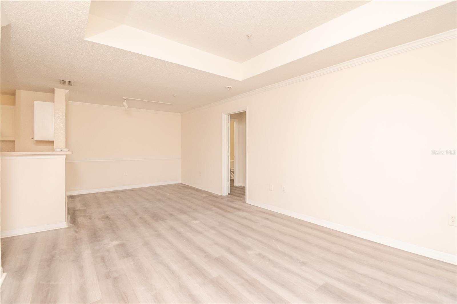 THE ENCLAVE AT RICHMOND PLACE - Residential