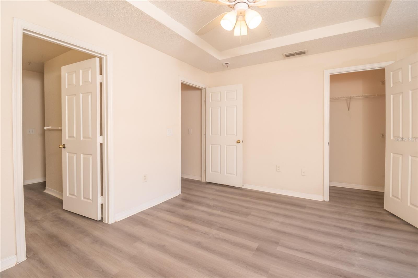 THE ENCLAVE AT RICHMOND PLACE - Residential