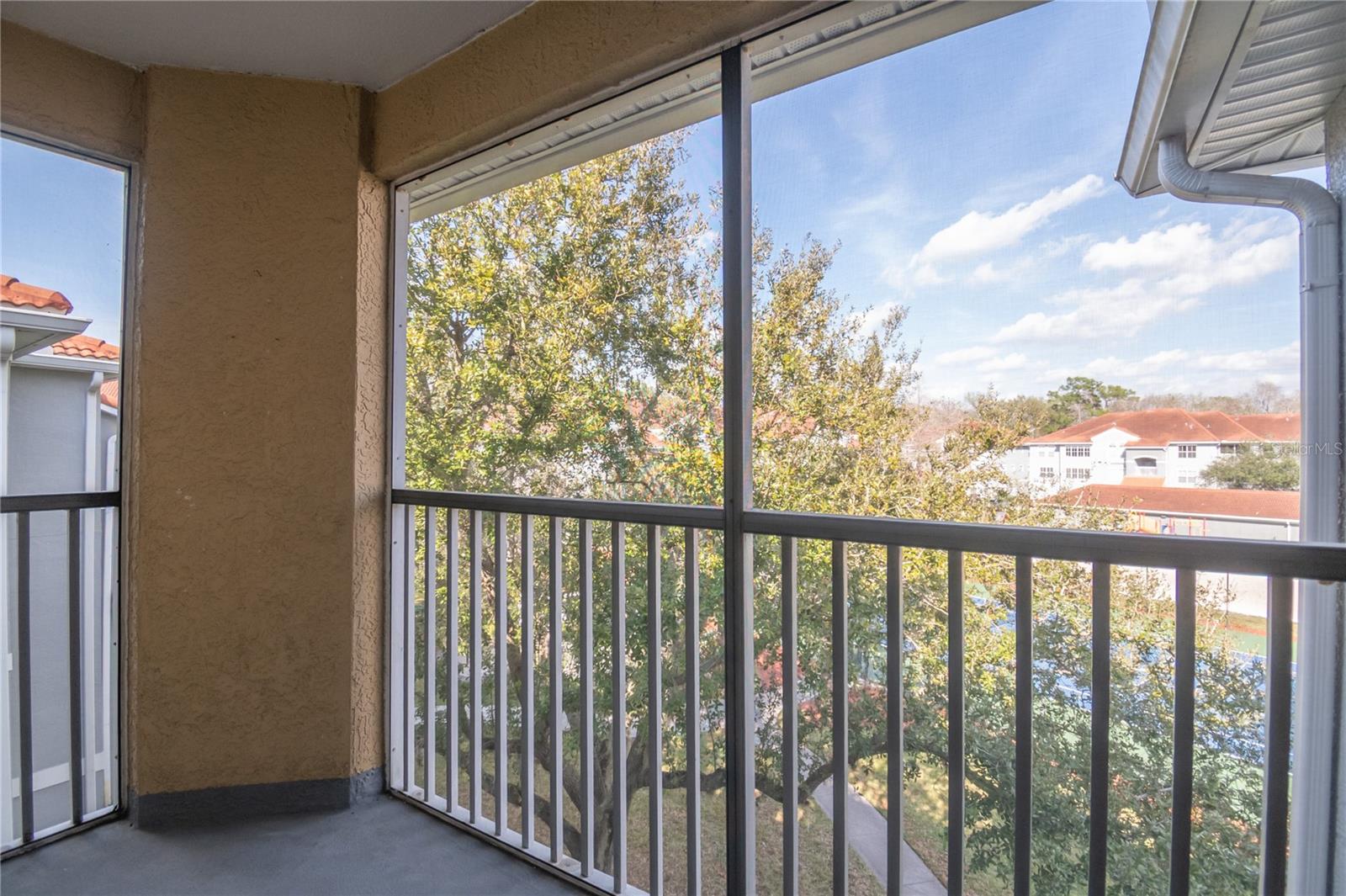 THE ENCLAVE AT RICHMOND PLACE - Residential