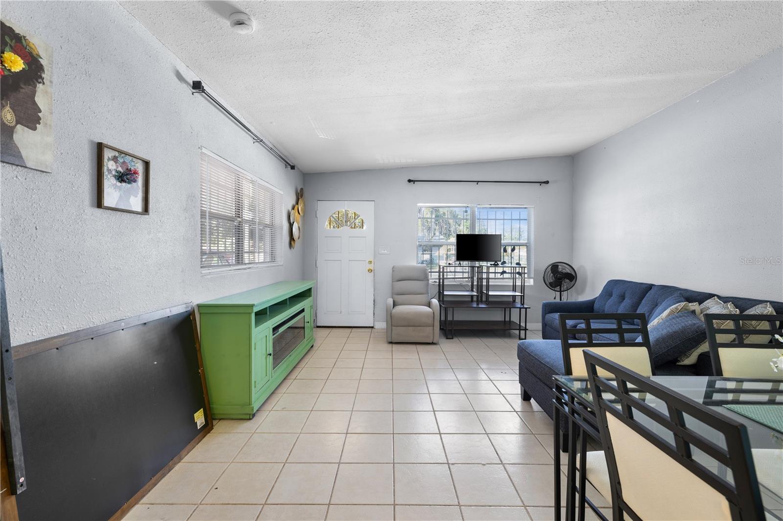 TROPICAL PARK - Residential