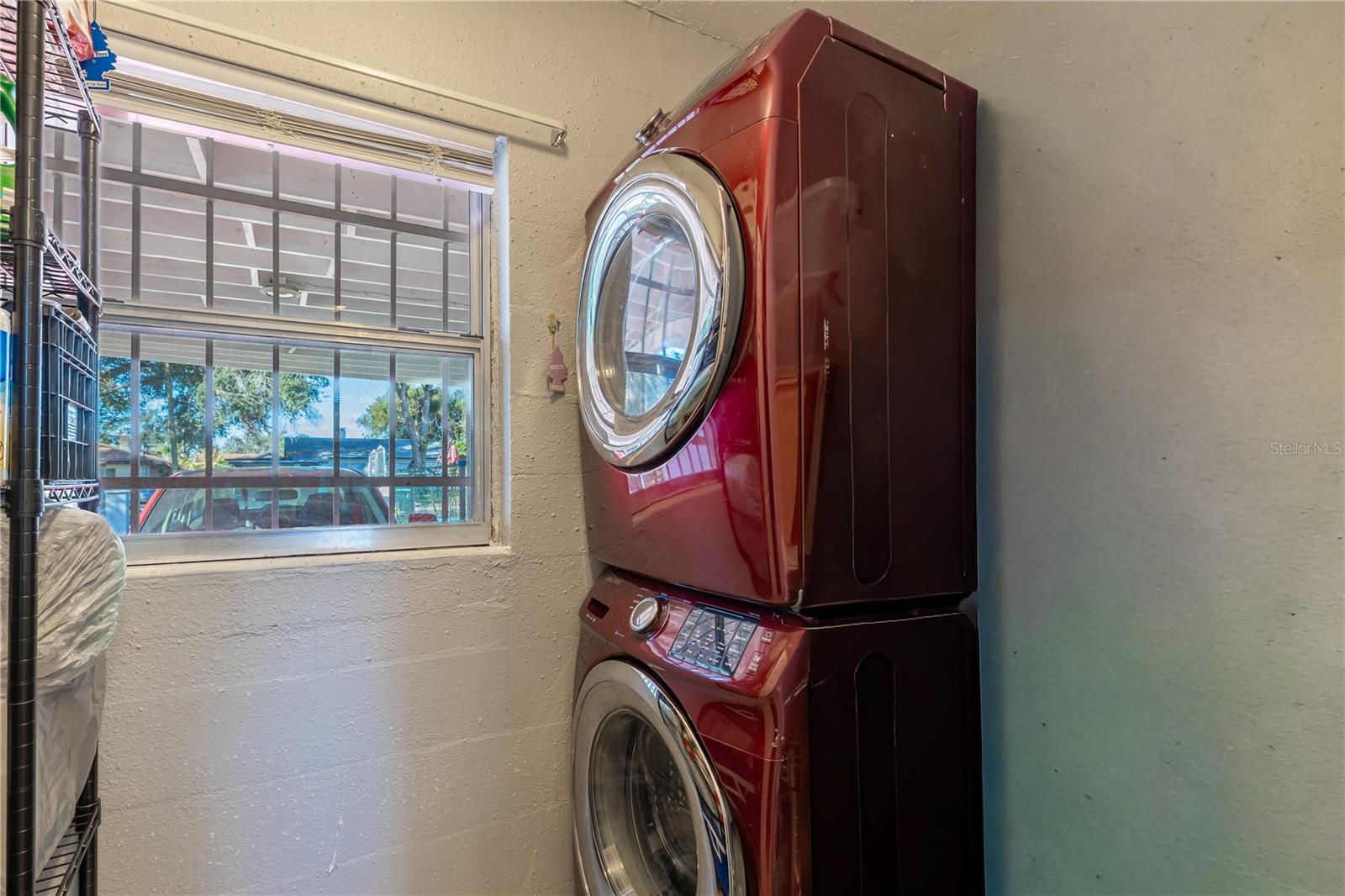 TROPICAL PARK - Residential