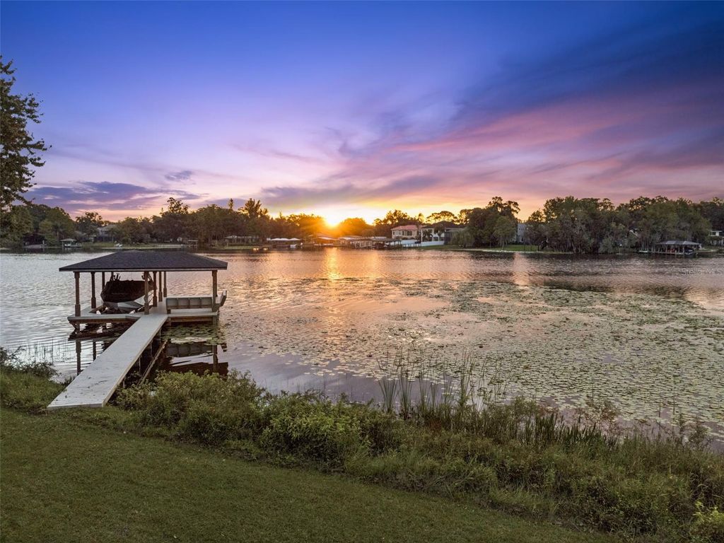 Photo of 5619 Padgett Circle, Orlando, FL 32839 (MLS # O6348249)