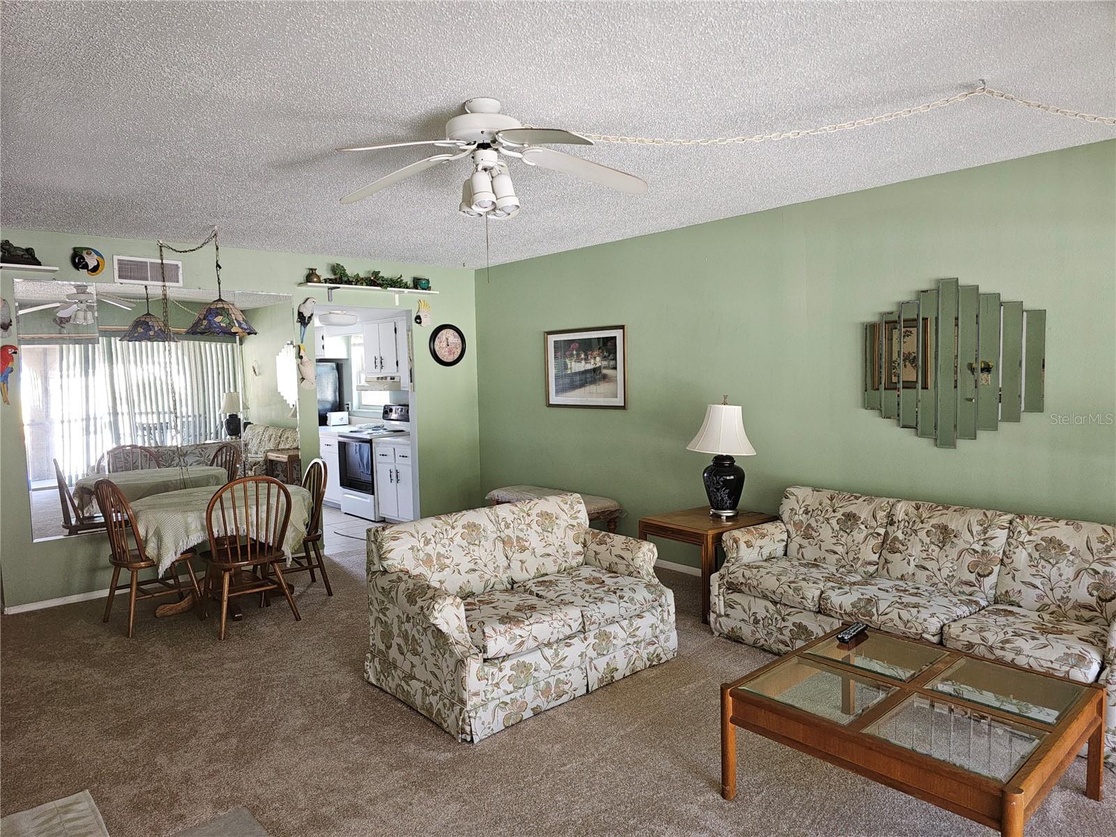 BOULEVARD CLUB THE CONDO - Residential Lease