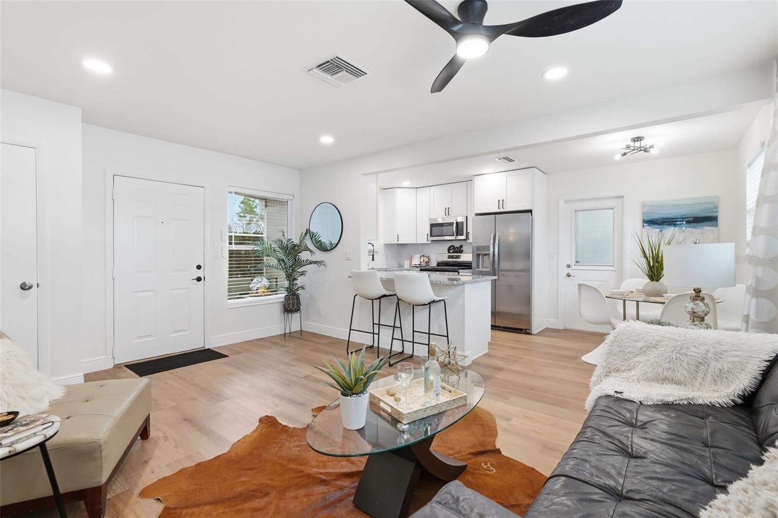 NEWPORT UNIT 1 - Residential