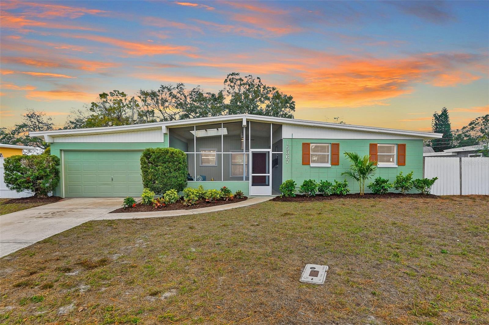 NEWPORT UNIT 1 - Residential