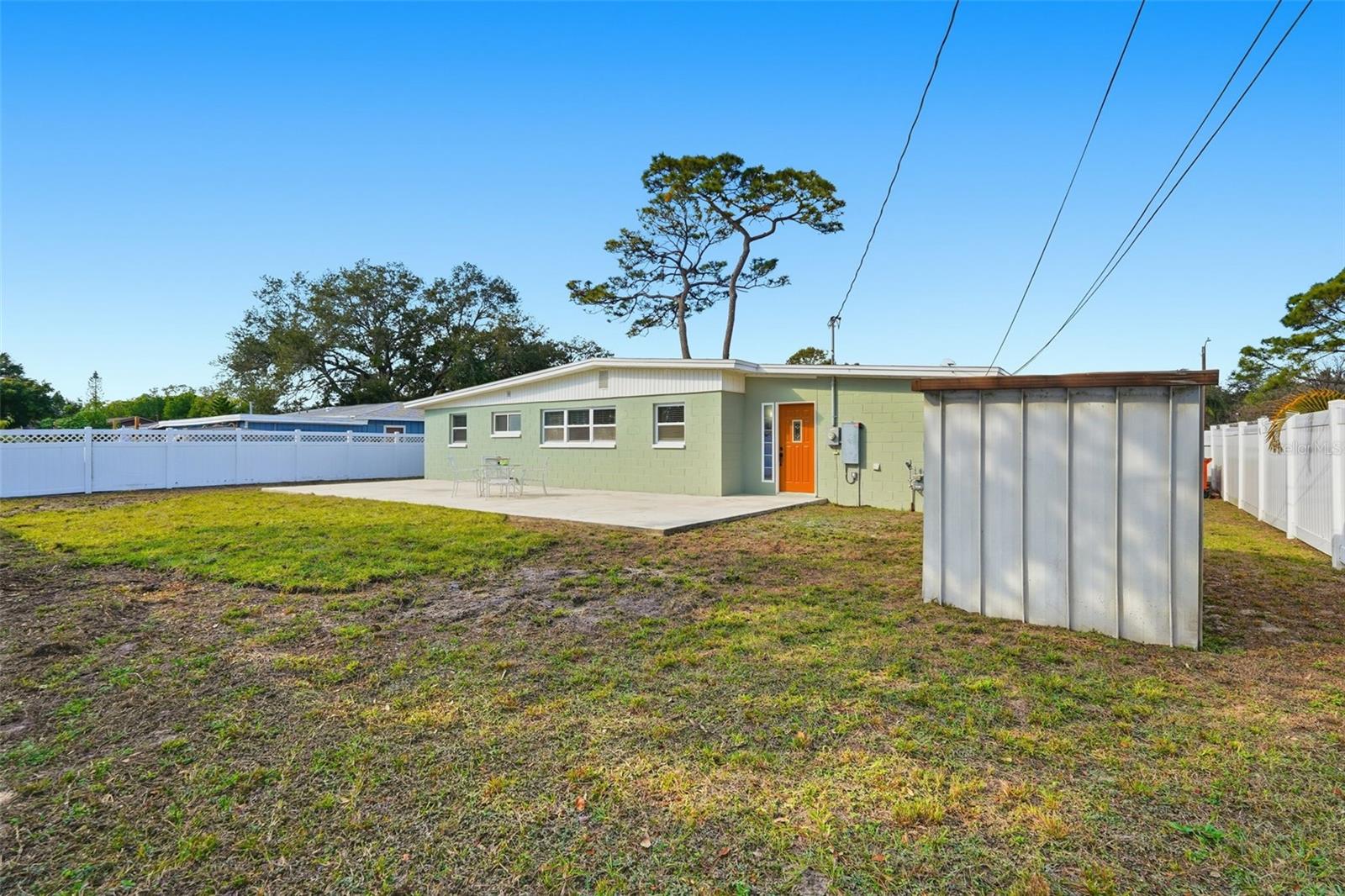 NEWPORT UNIT 1 - Residential