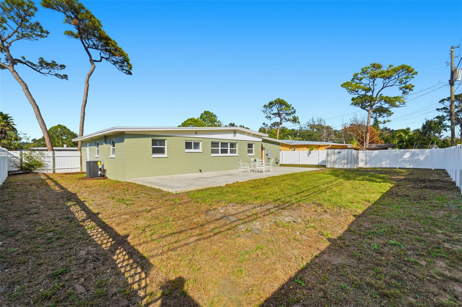 NEWPORT UNIT 1 - Residential