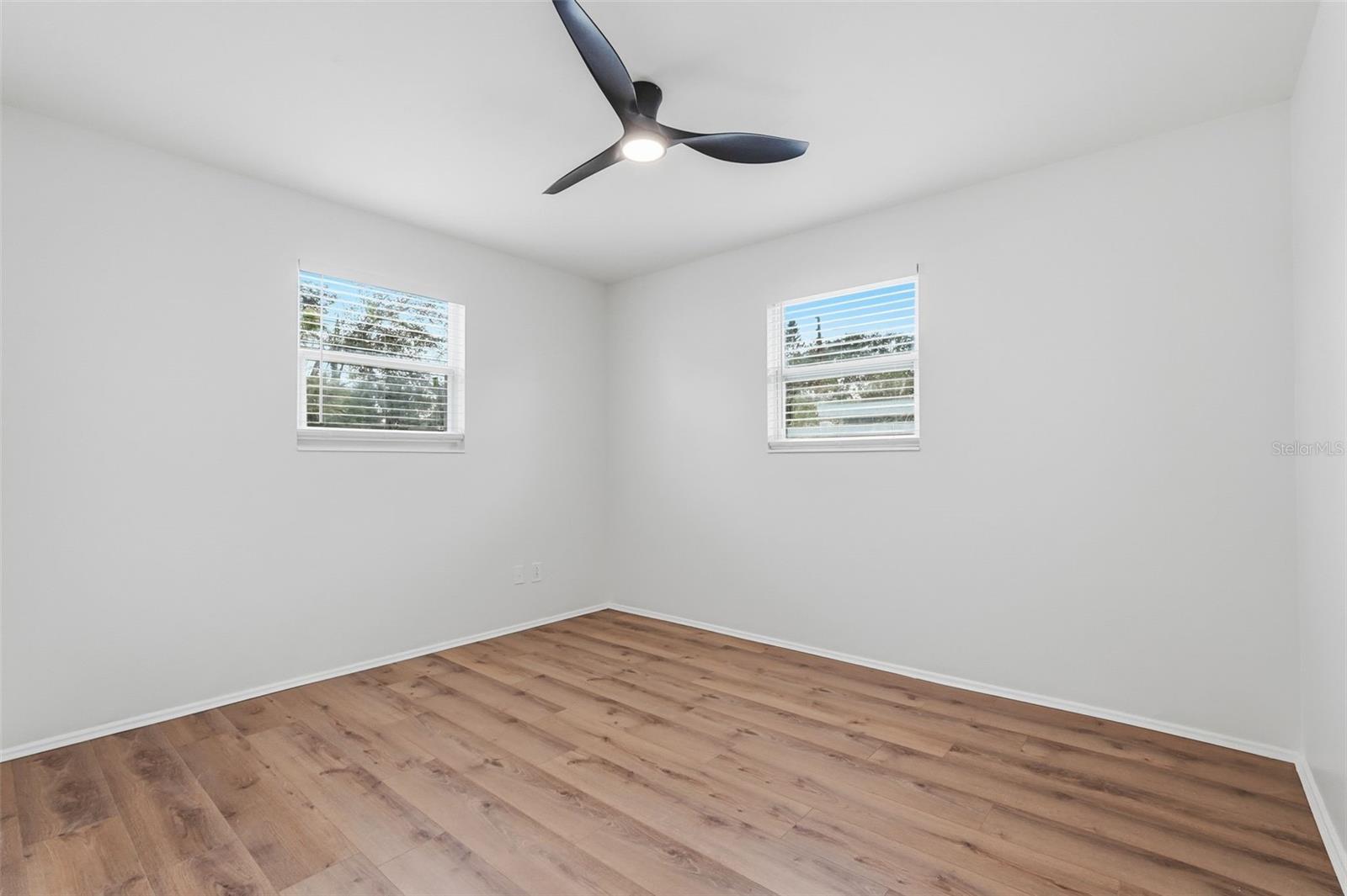 NEWPORT UNIT 1 - Residential