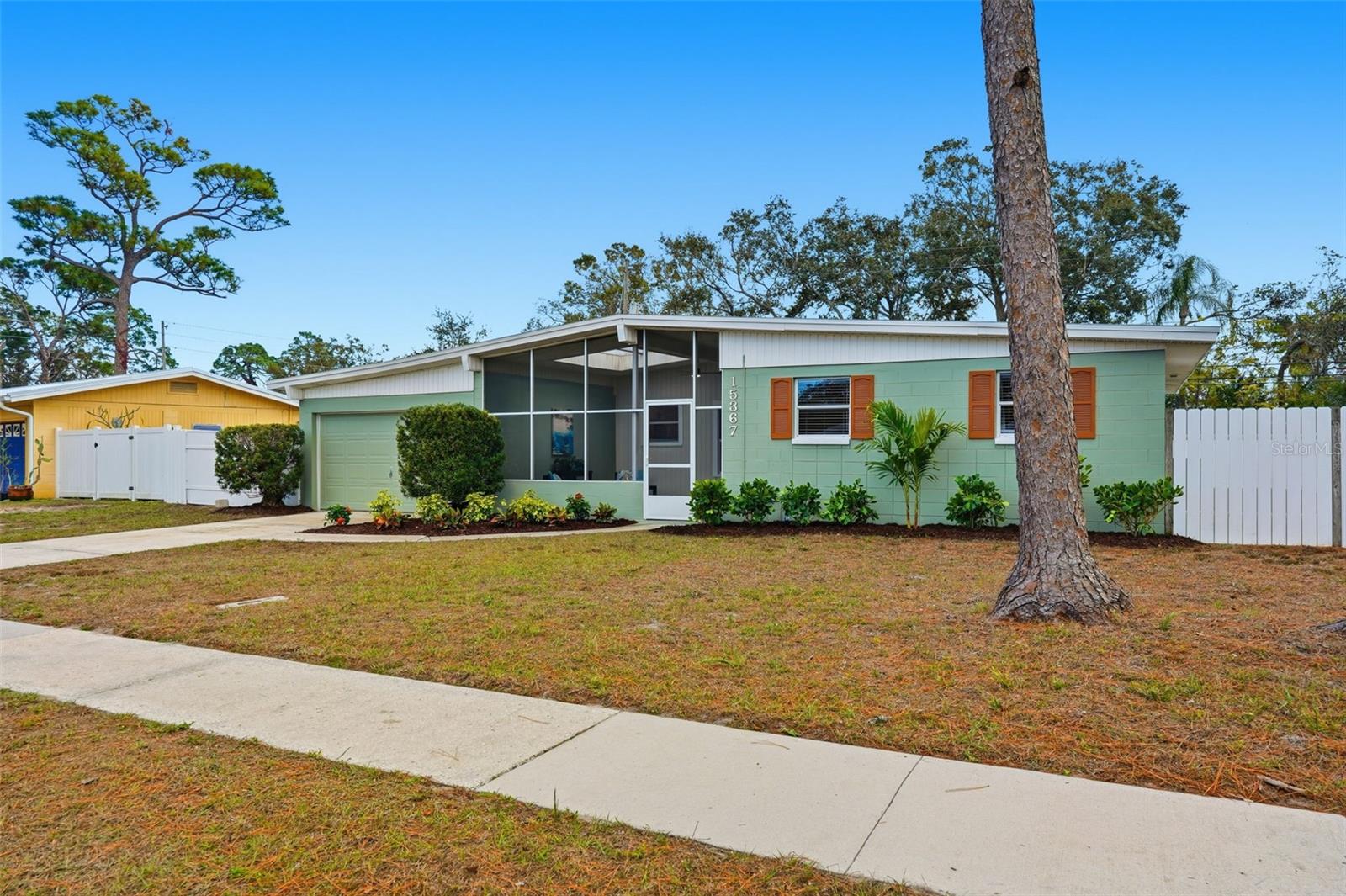 NEWPORT UNIT 1 - Residential