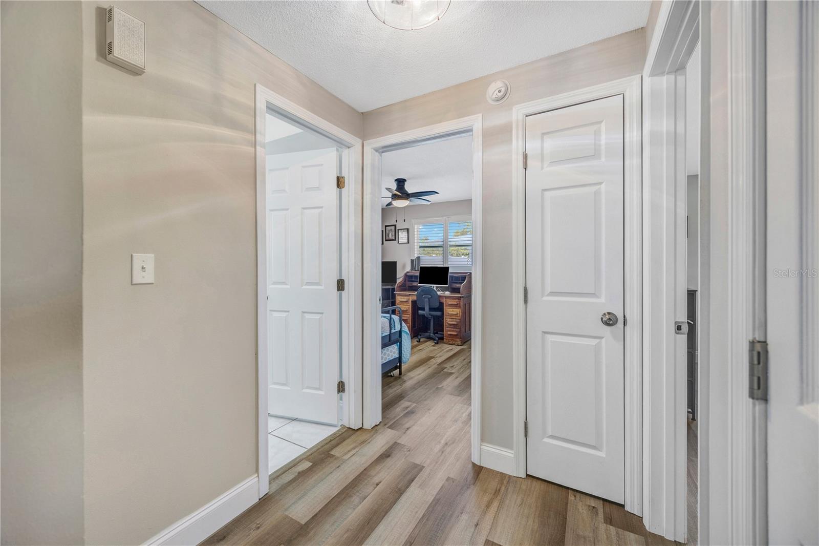 HARBOR VIEW VILLAS 1ST ADD - Residential