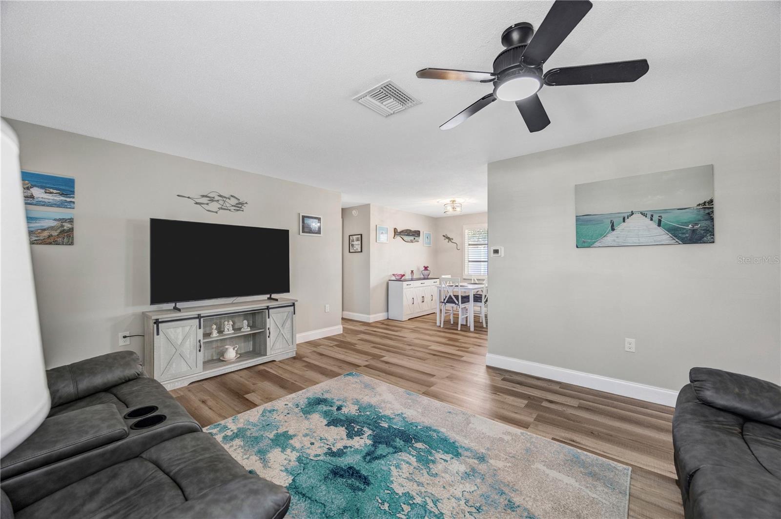 HARBOR VIEW VILLAS 1ST ADD - Residential