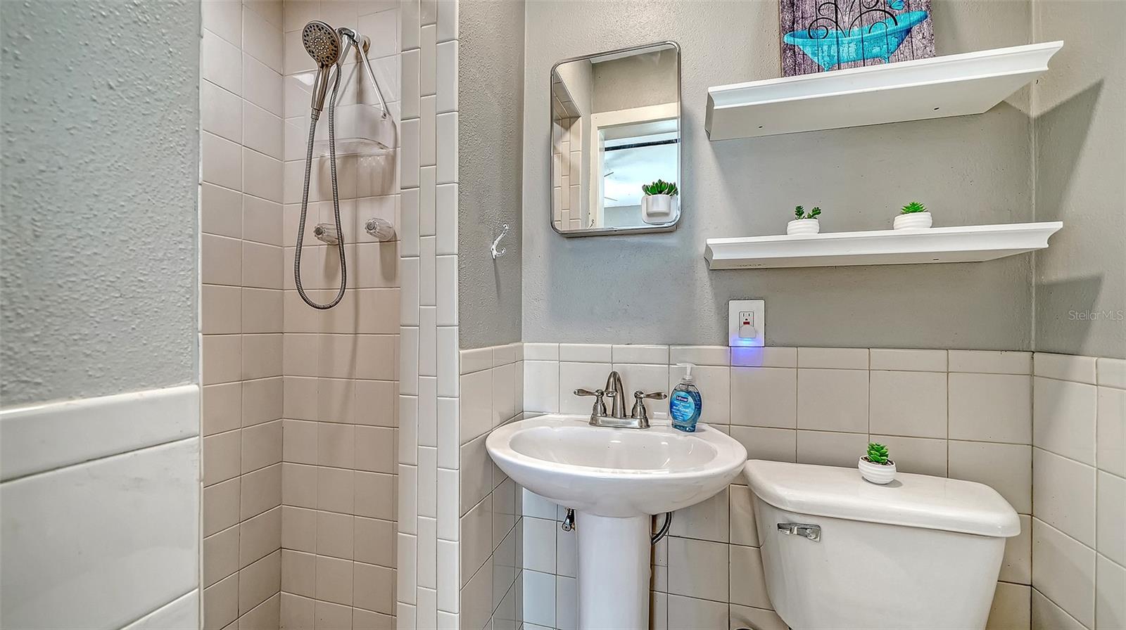 G L HORTONS RIVER SUB - Residential