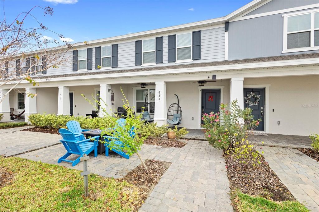 Photo of 635 Belgrove Street, Debary, FL 32713 (MLS # O6366651)