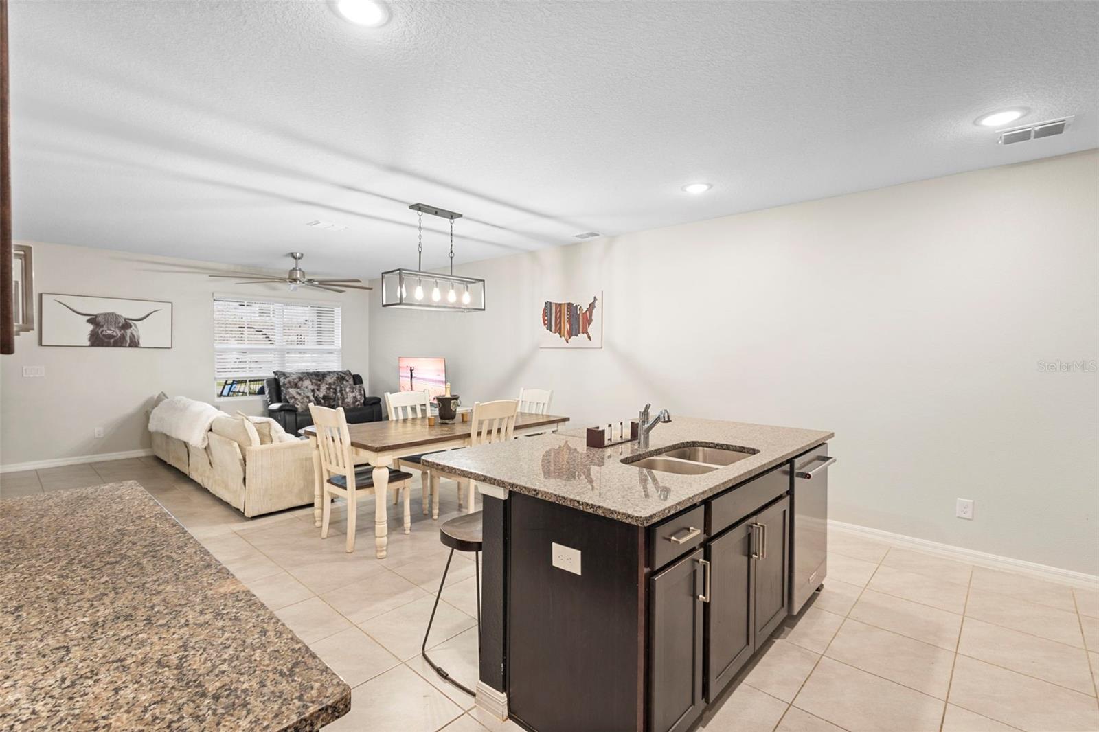 RIVINGTON PH 1A - Residential Lease