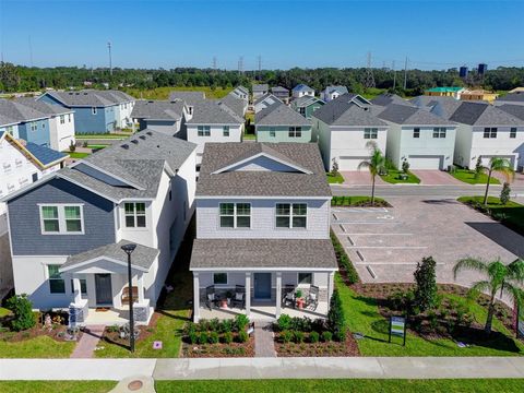 A home in DEBARY