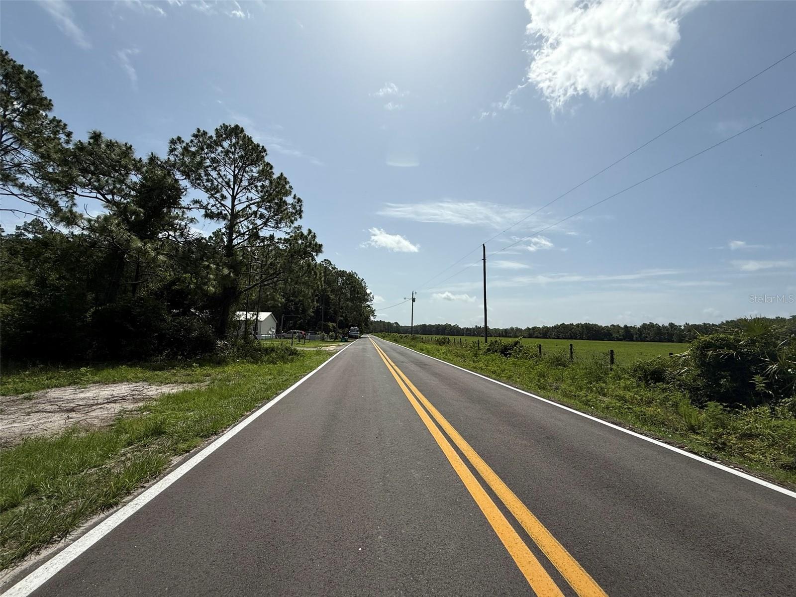 RIO DE ST JOHN - Land