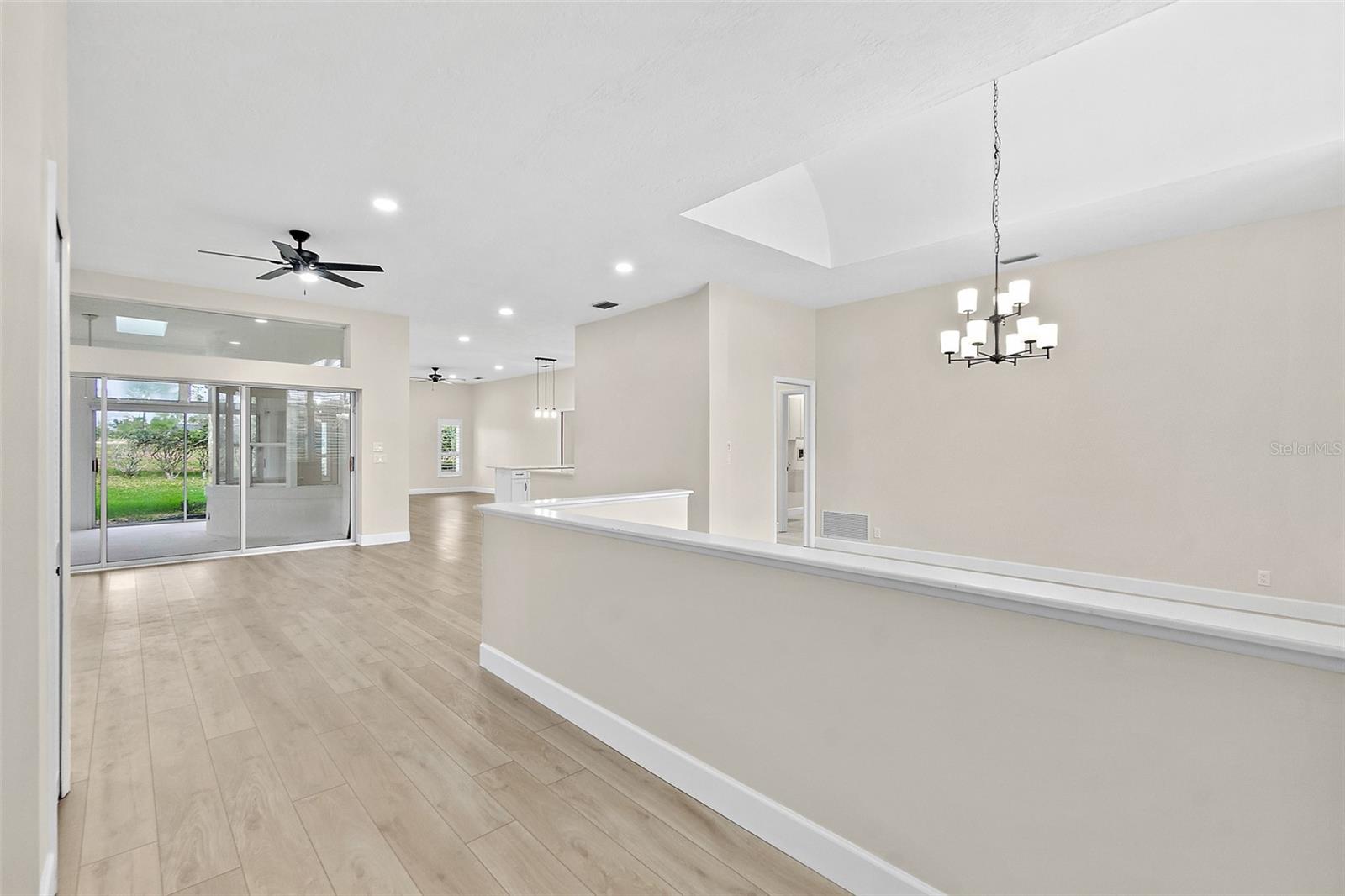 38 KINGSLEY CIRCLE