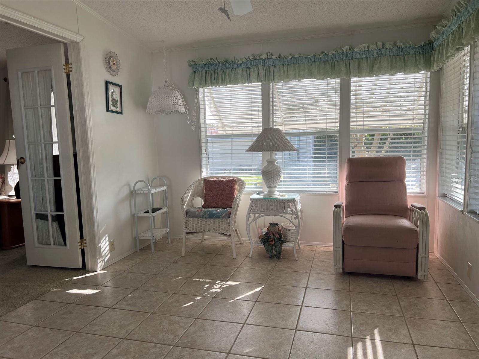 GARDEN GROVE OAKS - Residential