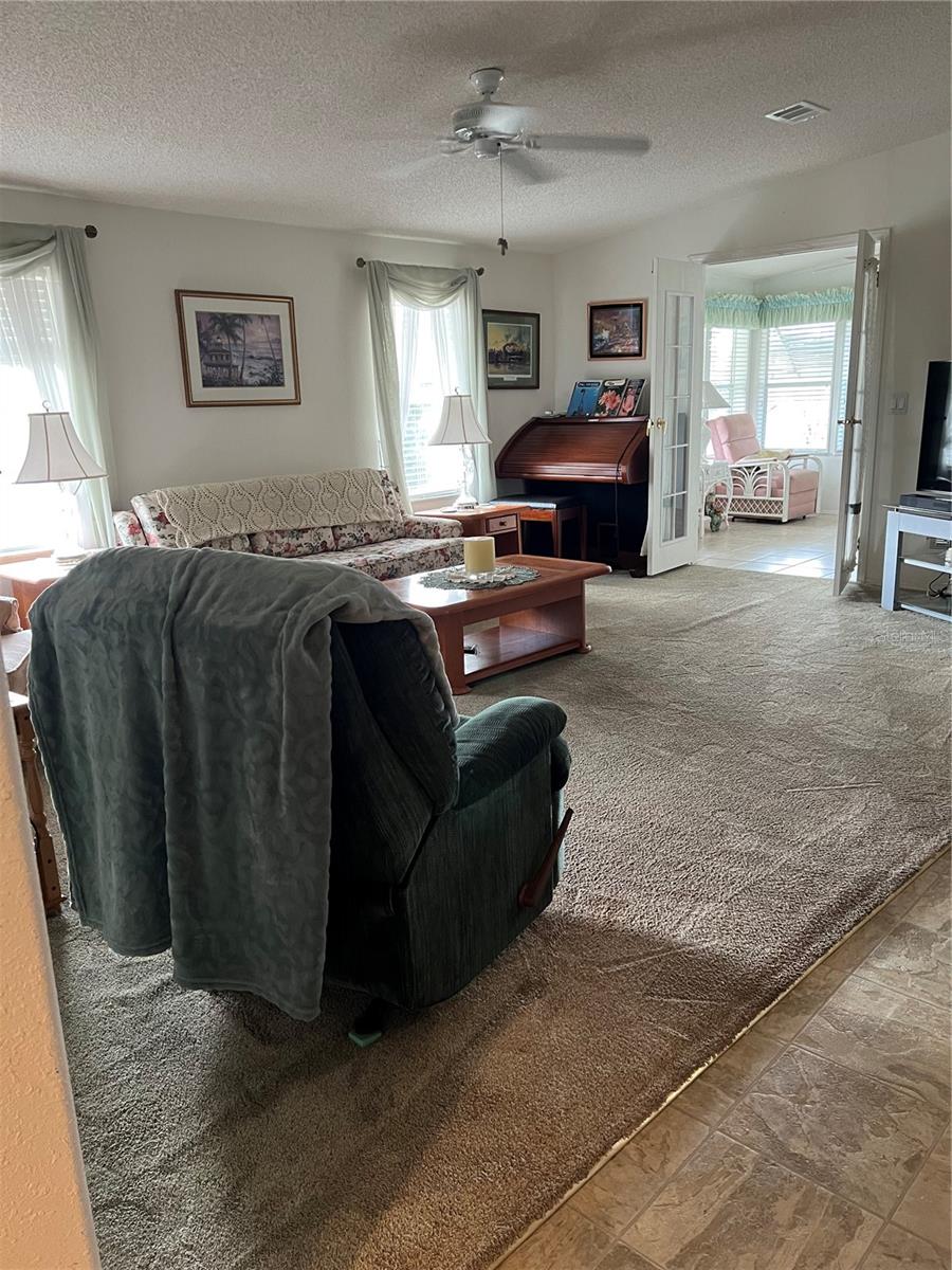 GARDEN GROVE OAKS - Residential