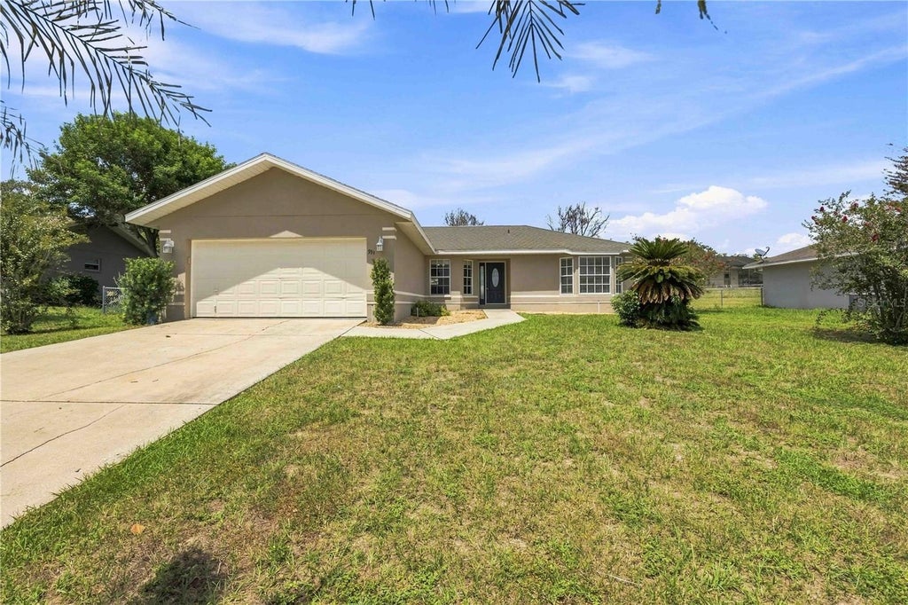 Photo of 931 Oxford Way, Lake Wales, FL 33853 (MLS # S5156193)