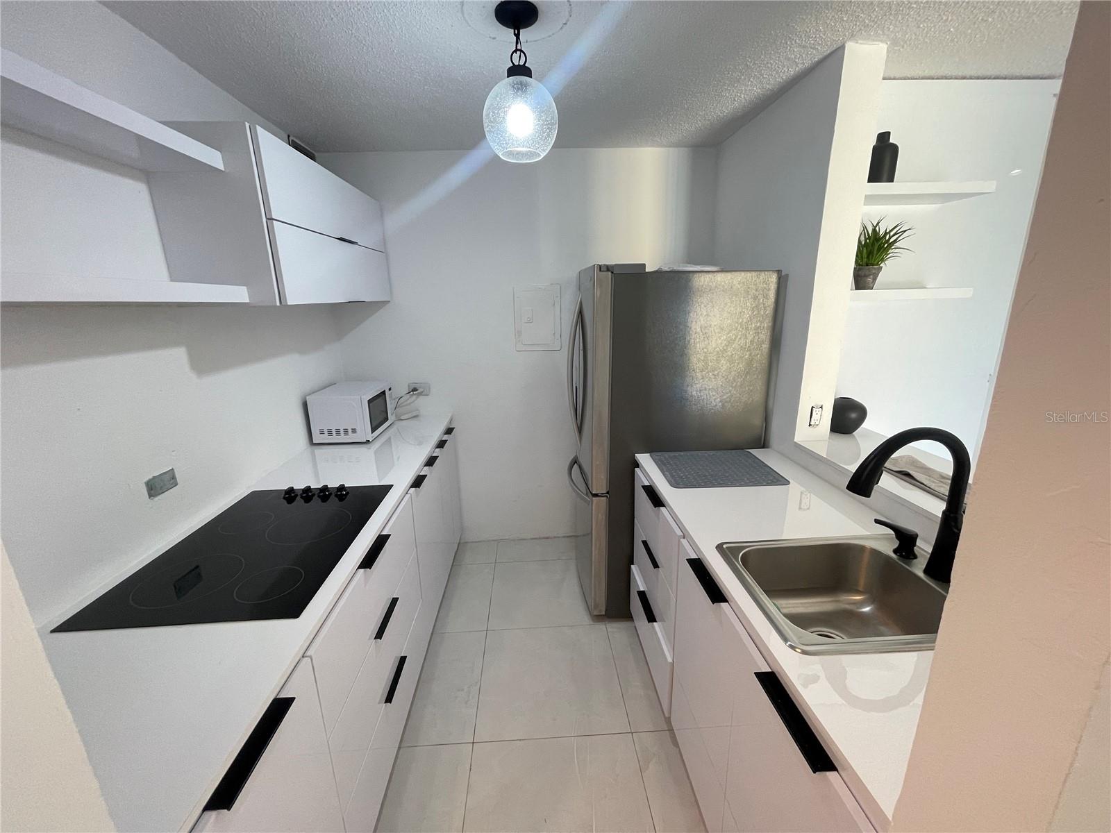 COND. LOS CAOBOS PLAZA - Residential Lease