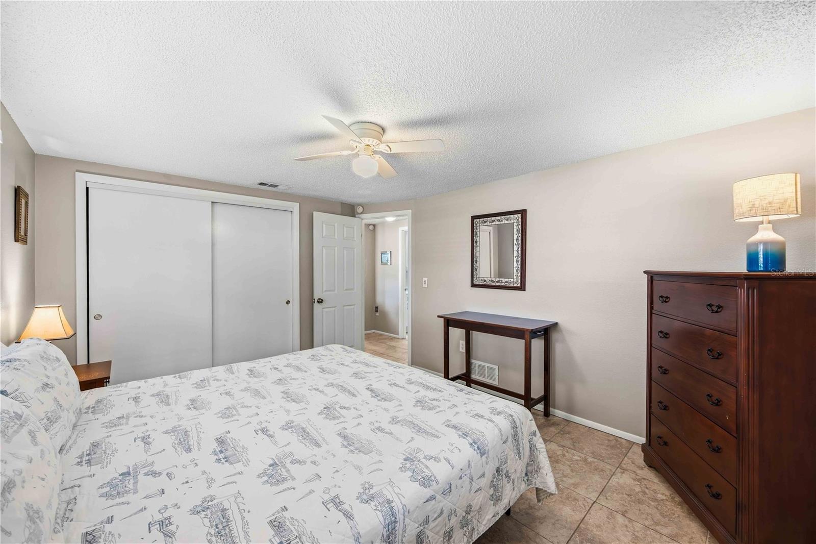 SOUTH VENICE UN 52 - Residential