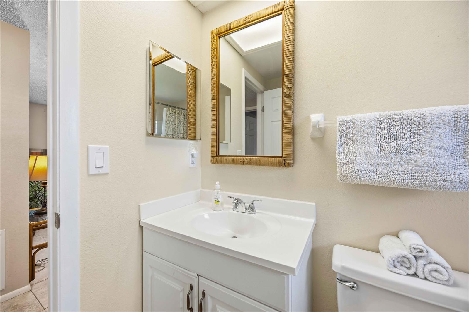 SOUTH VENICE UN 52 - Residential