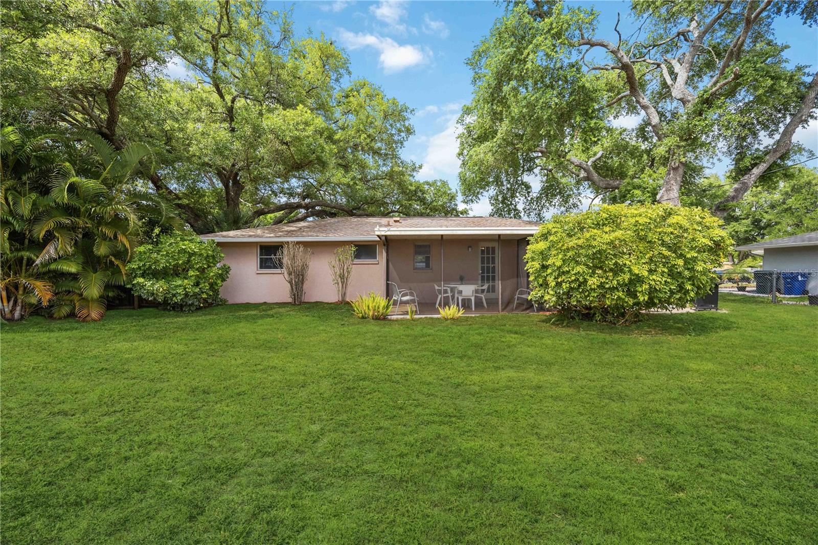 SOUTH VENICE UN 52 - Residential