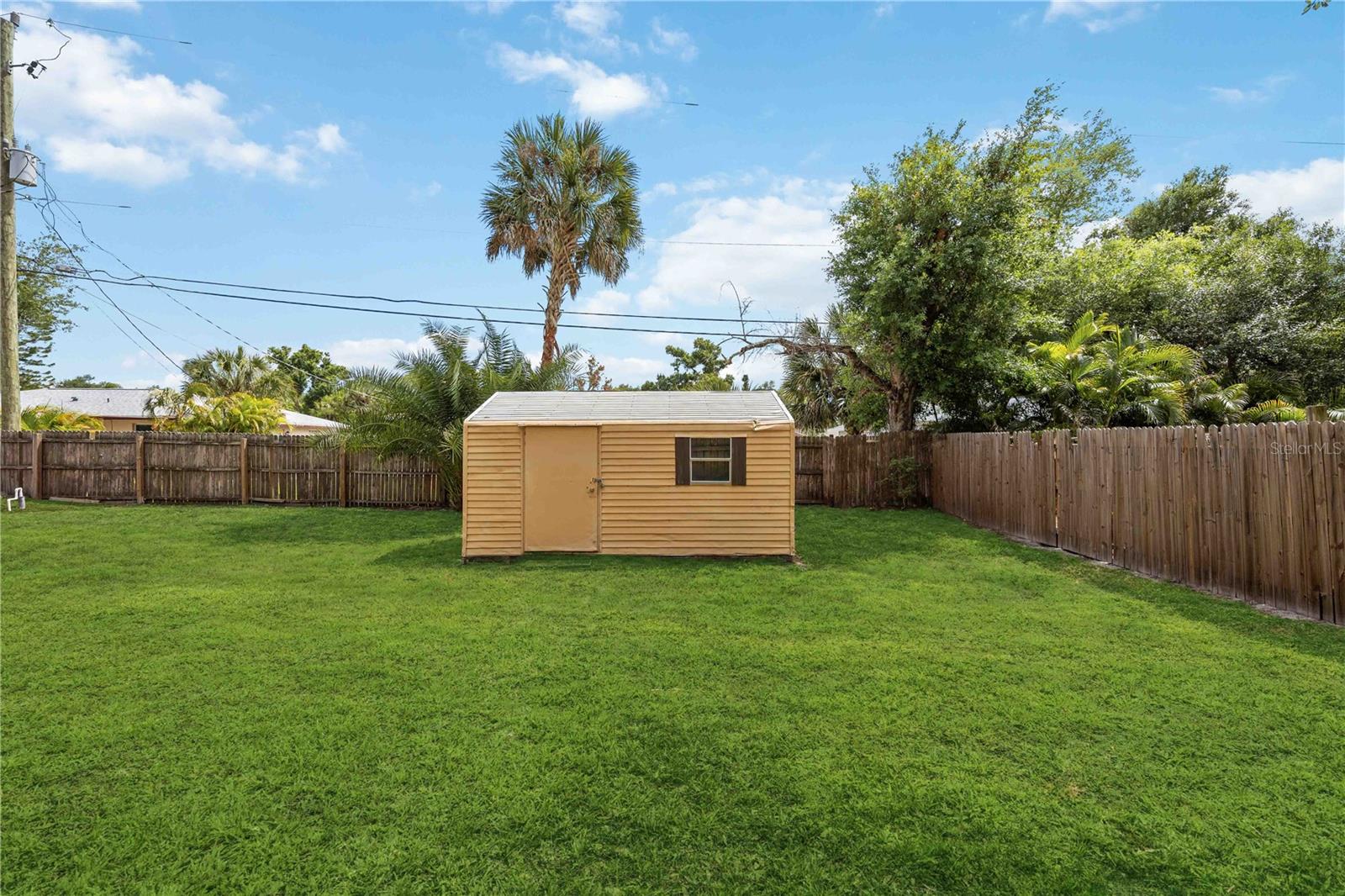 SOUTH VENICE UN 52 - Residential